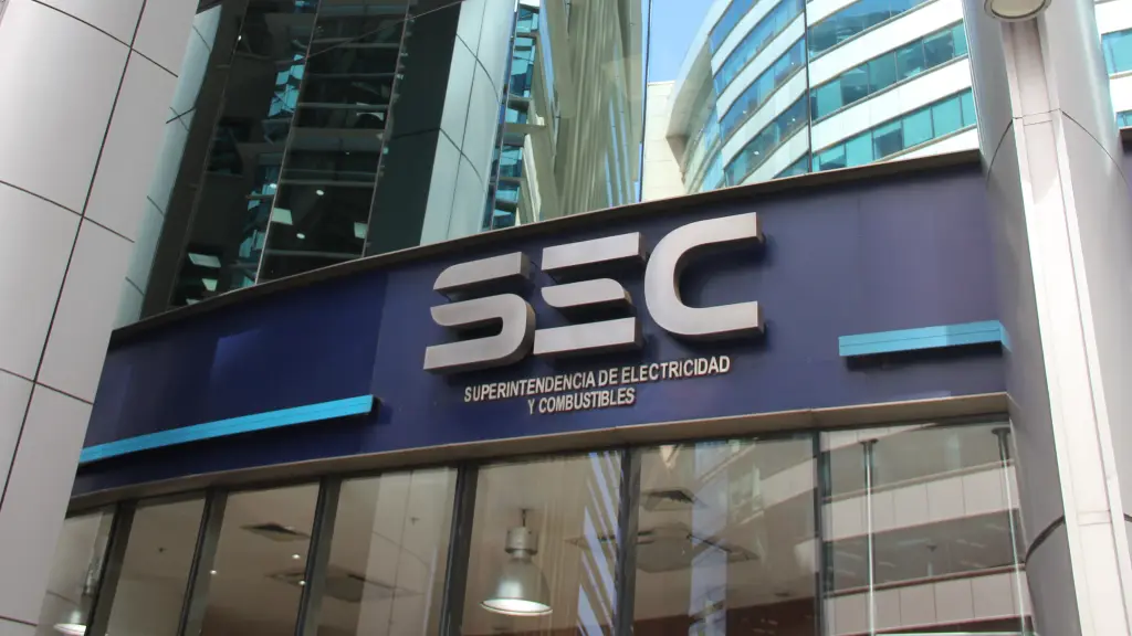 Multas de hasta 8 mil millones de pesos arriesgan empresas eléctricas por megaapagón, Cedida