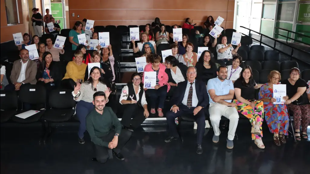 Entrega de Títulos de Dominio a mujeres de Los Ángeles fortalece su autonomía patrimonial, Cedida
