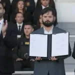 La ceremonia se realizó en la Escuela de Investigaciones Policiales, en la Región Metropolitana., ATON