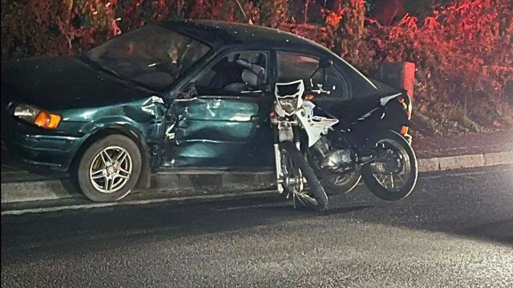 Colisión frente a Conservas Castillo, Facebook