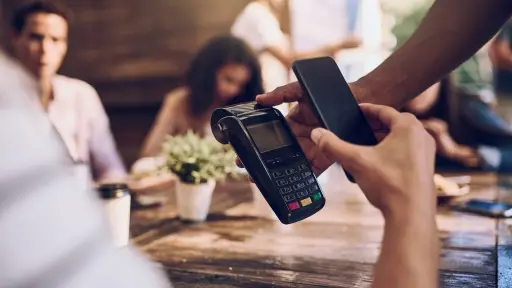 ¿Los comercios serán obligados a entregar boletas impresas?