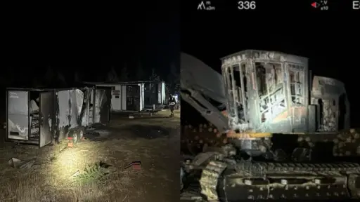 Ataque incendiario en Arauco deja maquinarias y contenedores calcinados