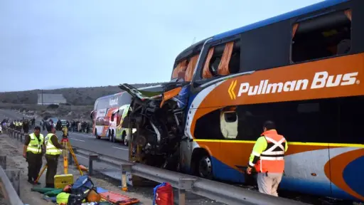  Fiscalía confirma que gravilla en la pista no fue el detonante del choque múltiple en Ruta 5 Norte