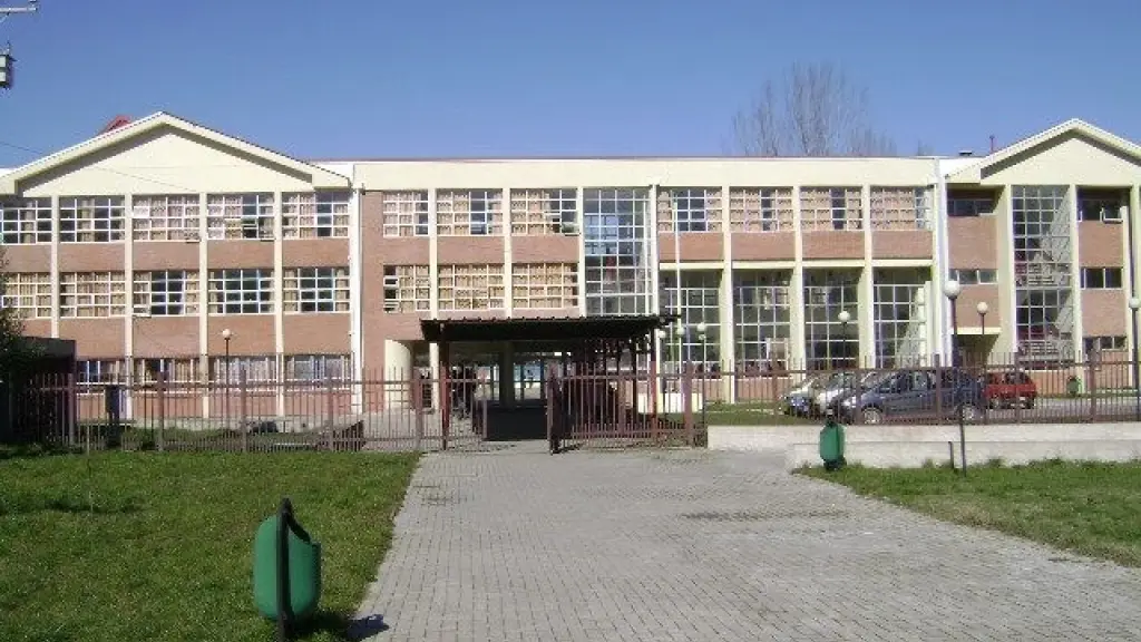El padre reconoció que la reacción del menor no fue correcta, pero aseguró que la situación se generó debido a la falta de comprensión sobre sus necesidades., mineduc.cl