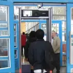 Controversia por detector de metales en liceo de Temuco tras ataque con arma blanca, Cedida