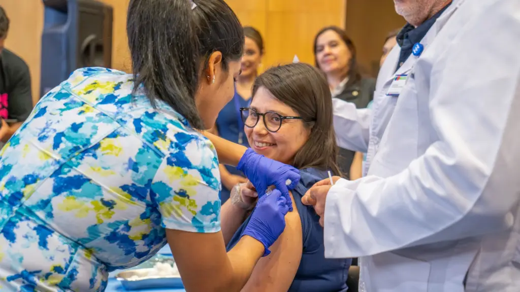 Vacunación gratuita contra la influenza comienza en Biobío para grupos de riesgo, Cedida