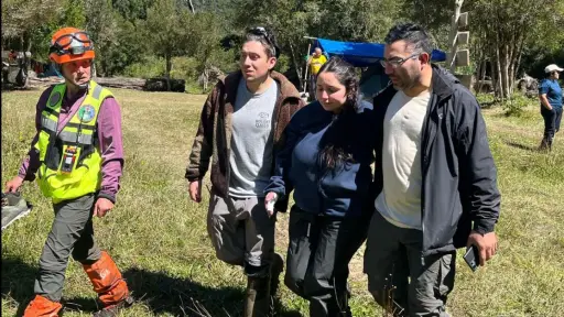 Encuentran con vida a Javiera Coña tras cinco días desaparecida en el Valle Cochamó