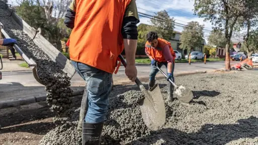 Concejales en alerta por sustantiva baja de recursos para pavimentos participativos en Los Ángeles
