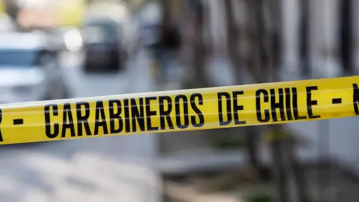 Trabajador muere tras ser asaltado y golpeado con una piedra en plena vía pública en Peñalolén