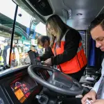 La medida busca garantizar que los conductores cumplan con los descansos legales, evitando así accidentes por fatiga., Dirección del Trabajo