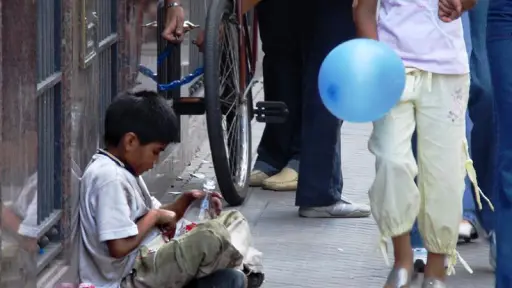 Aumentan en un 40,5% las denuncias por tortura y maltrato infantil en Chile desde 2021