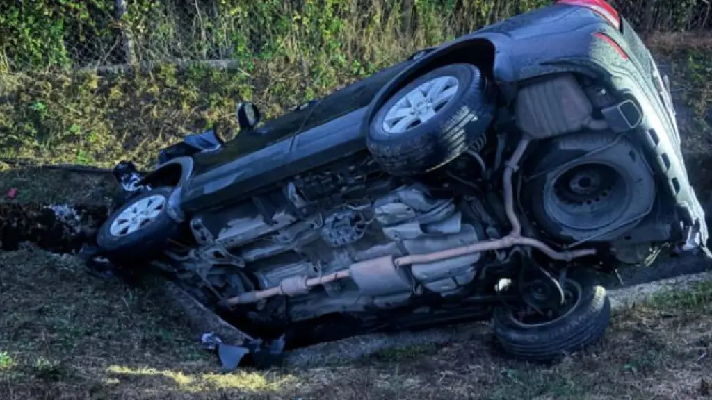 El vehículo en el que se desplazaba la parlamentaria volcó la mañana del lunes recién pasado., Cedida