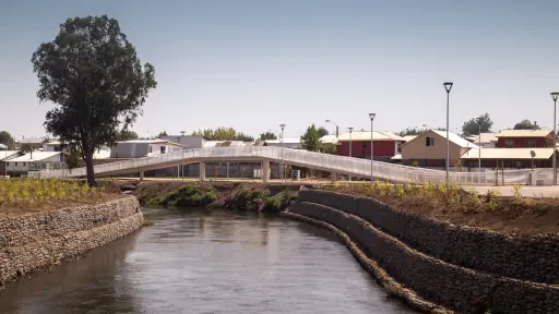 Los Ángeles enfrenta el invierno con obras en curso del Plan Maestro de Aguas Lluvias