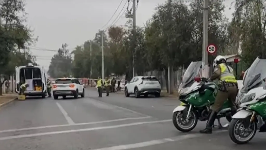El Ministerio Público aún reserva el delito específico que se le imputará a la conductora., X | @TTISantiago