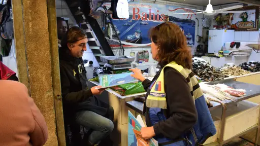 Locatarios del Terminal Pesquero de Los Ángeles exigen mayor control al comercio informal de cara a Semana Santa