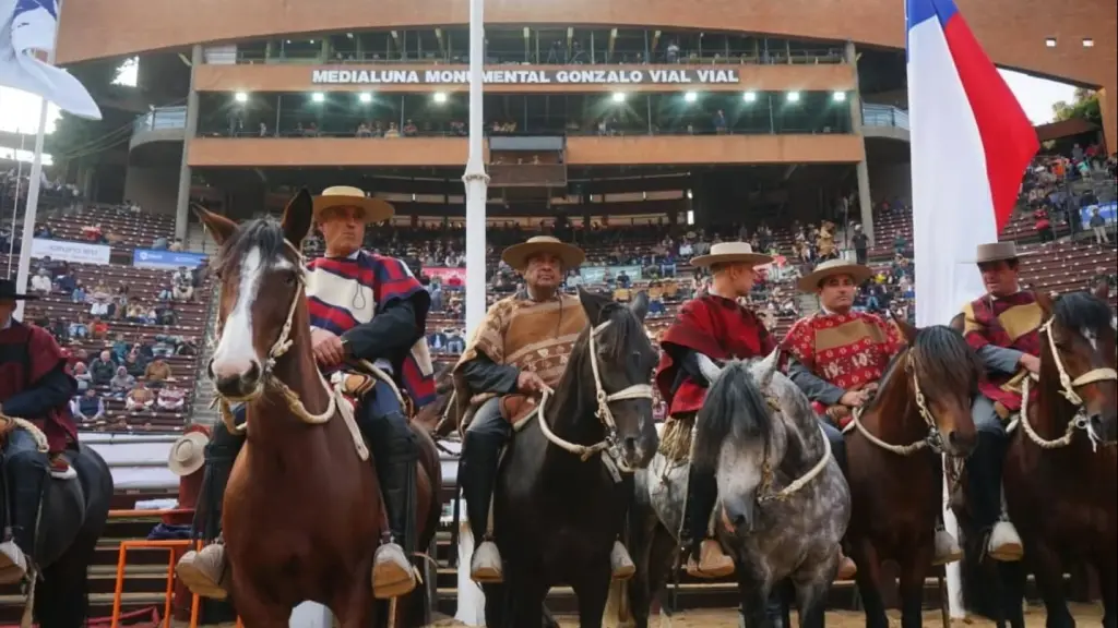 Campeones históricos volvieron a la Medialuna Monumental, caballoyrodeo.cl