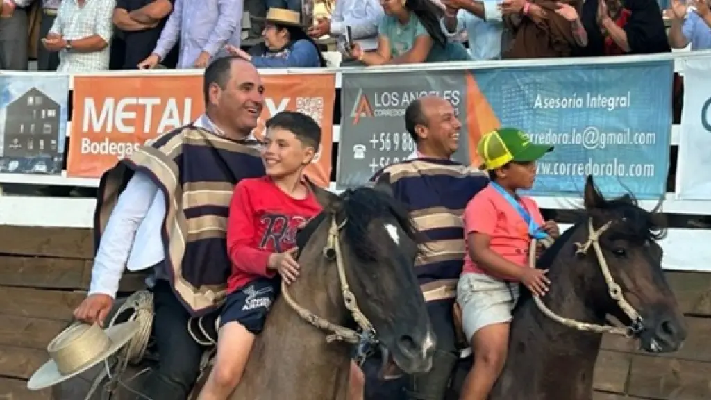 Campeones de Los Ángeles: Criadero Peleco, Gustavo Valdebenito y Felipe Garcés, en Mamo y Messi, caballoyrodeo.cl