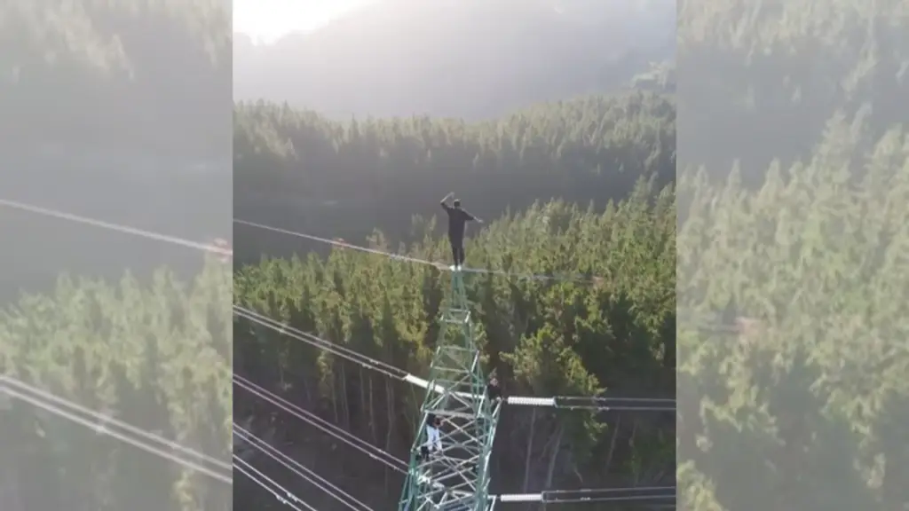 Atleta de Parkour escaló torre de alta tensión en Valparaíso , @josete_pk
