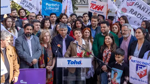 Carolina Tohá suma apoyo del Partido Radical para candidatura presidencial