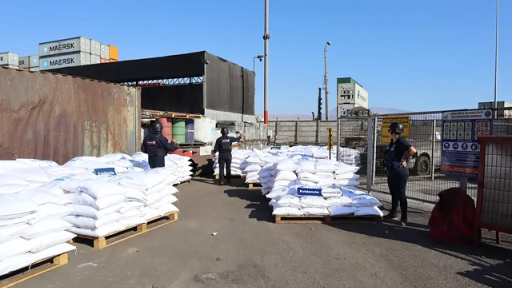 Sustancias químicas incautadas en el norte de Chile., Cedida