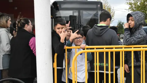 Revisa aquí la galería de imágenes que dejó la visita del Bus Museo de Colo-Colo en Los Ángeles