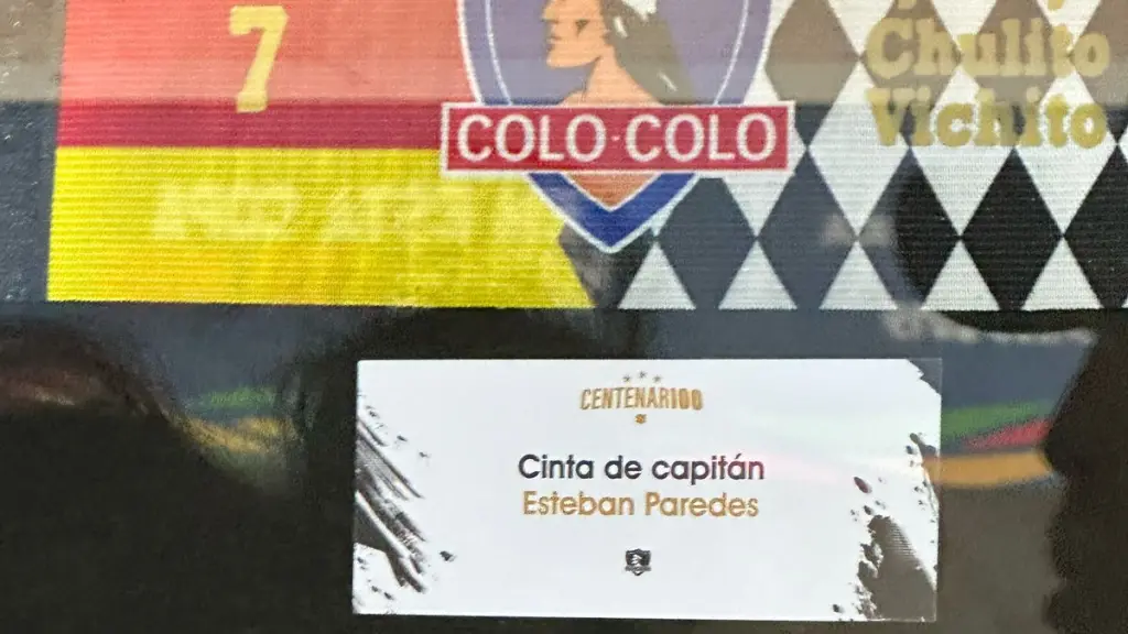 Visita del Bus Museo Centenario de Colo-Colo a Los Ángeles | 