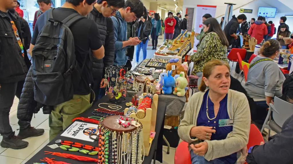 Feria Expo Emprende 2025 en INACAP Los Ángeles. | Diario La Tribuna