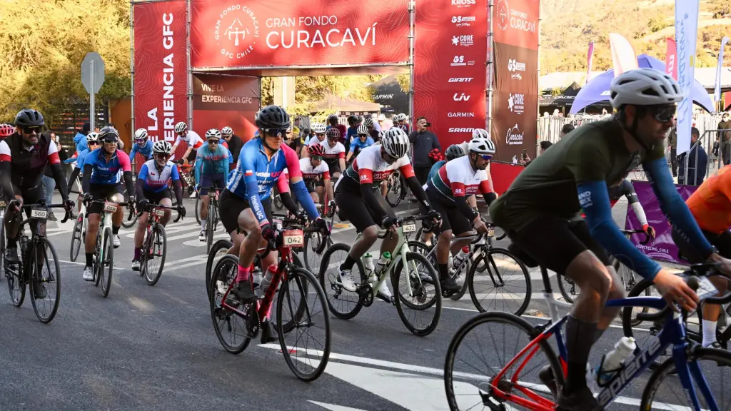 Ciclistas de Biobío destacó en la exigente competencia desarrollada en Curacaví, La Tribuna