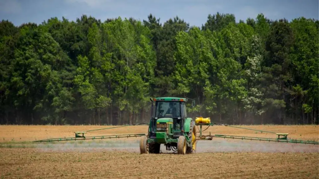 El productor frutícola Héctor Sepúlveda advirtió que el financiamiento agrícola será un tema crucial esta temporada, debido al estrechamiento del capital disponible.
