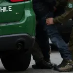 El trabajador fue atacado con un palo, sufriendo la fractura de uno de sus brazos., Carabineros de Chile