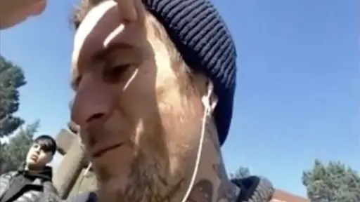 Asalto en vivo: Vocalista de Niño Cohete sufre robo durante entrevista en Concepción