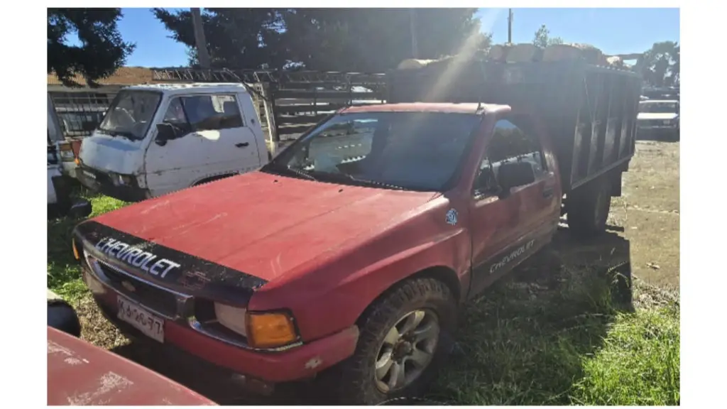 Camioneta incautada por Carabineros de Mulchén., Cedida