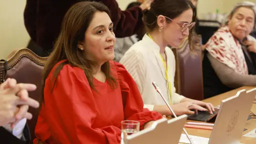 Exministra de Bienes Nacionales declara por casa de Allende: Hubo advertencias de conflicto de interés