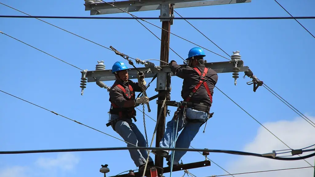 cable, postes de teléfono, postes, trabajadores, eléctrico, construcción, líneas de teléfono, líneas, teléfono azul, azul de la construcción, telefónica azul, cable, postes, postes, postes, postes, postes, Pixabay