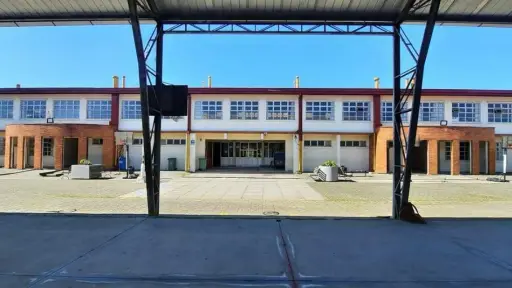 Nacimiento da el vamos a ambicioso proyecto de mejoramiento en Escuela Canadá