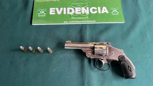 Joven de 19 años es arrestado por porte ilegal de arma de fuego y municiones en Nacimiento