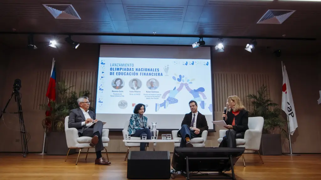 Conversatorio sobre educación financiera organizado por INACAP. / INACAP