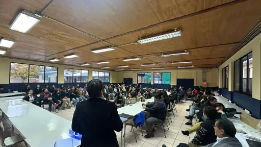 Cerca de 1.400 estudiantes permanecerán sin clases por huelga en Colegio San José de Cabrero