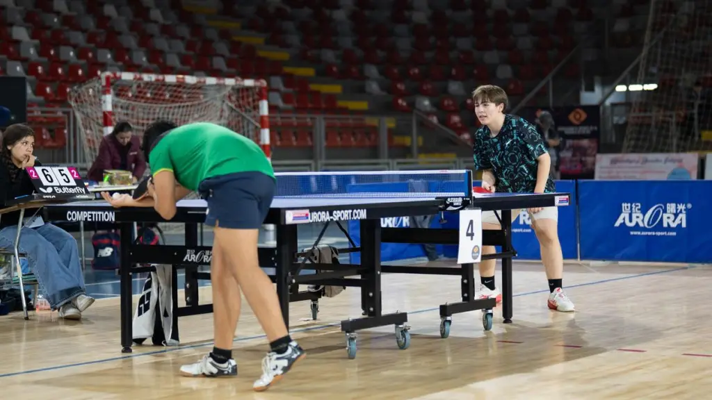 La gran final sub 15 fue entre el tenimesista Gustavo Baeza, de Arauco, y Joel Rosales, del Colegio Concepción de Los Ángeles, La Tribuna