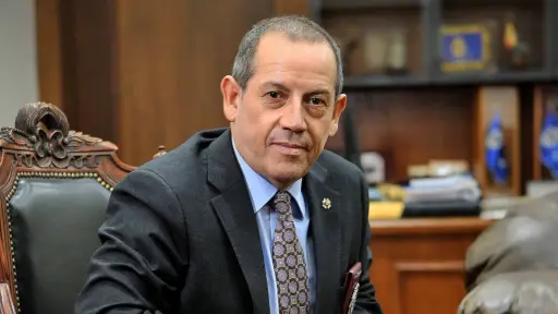 Justicia condena a Sergio Muñoz, exdirector de la PDI, por entregar información secreta a Luis Hermosilla