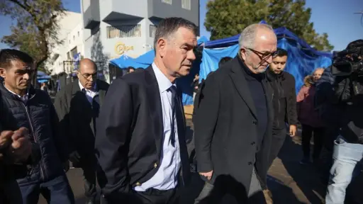 Manuel José Ossandón califica al barrio Meiggs como el Temucuicui Metropolitano y exige acción del Gobierno