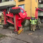 Grua se volcó en Temuco, X