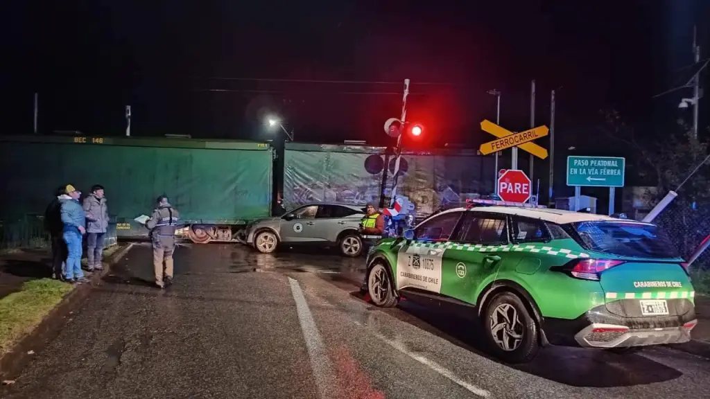 Vehículo municipal de Cabrero fue impactado por tren de carga en Monte Águila, La Tribuna