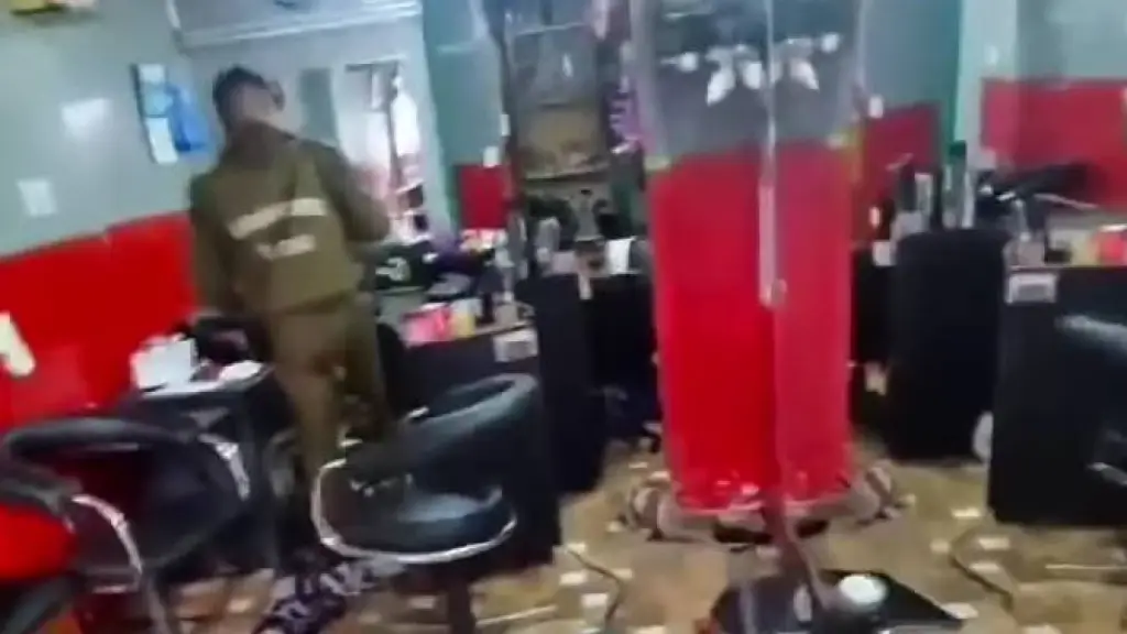 Robo a peluquería, Captura de video