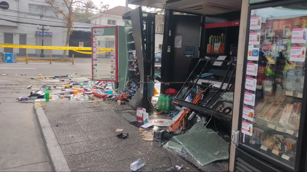 Daños dejados por el violento impacto., Cedida.