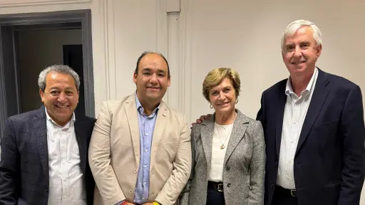 Evelyn Matthei: Francisco González es nuestro candidato por el distrito 21
