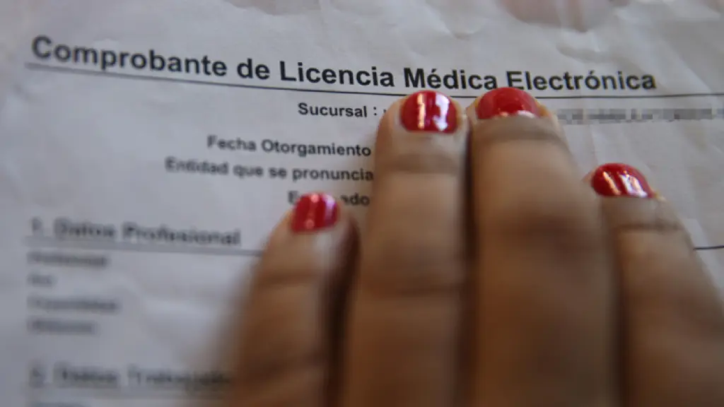 Más de 350 millones de dólares: el millonario costo del mal uso de licencias médicas en el sector público chileno, cedida