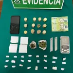Cinco detenidos por microtráfico en Nacimiento: uno tenía orden vigente por el mismo delito, Carabineros Biobío