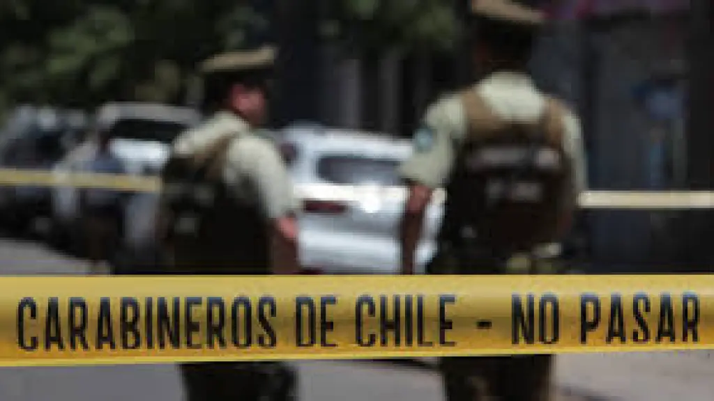 Carabineros , Foto: AthenaLAB / Información: El Contraste