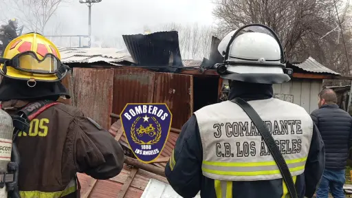 Incendio en vivienda de Las Quintas alerta a vecinos y activa despliegue de Bomberos en Los Ángeles
